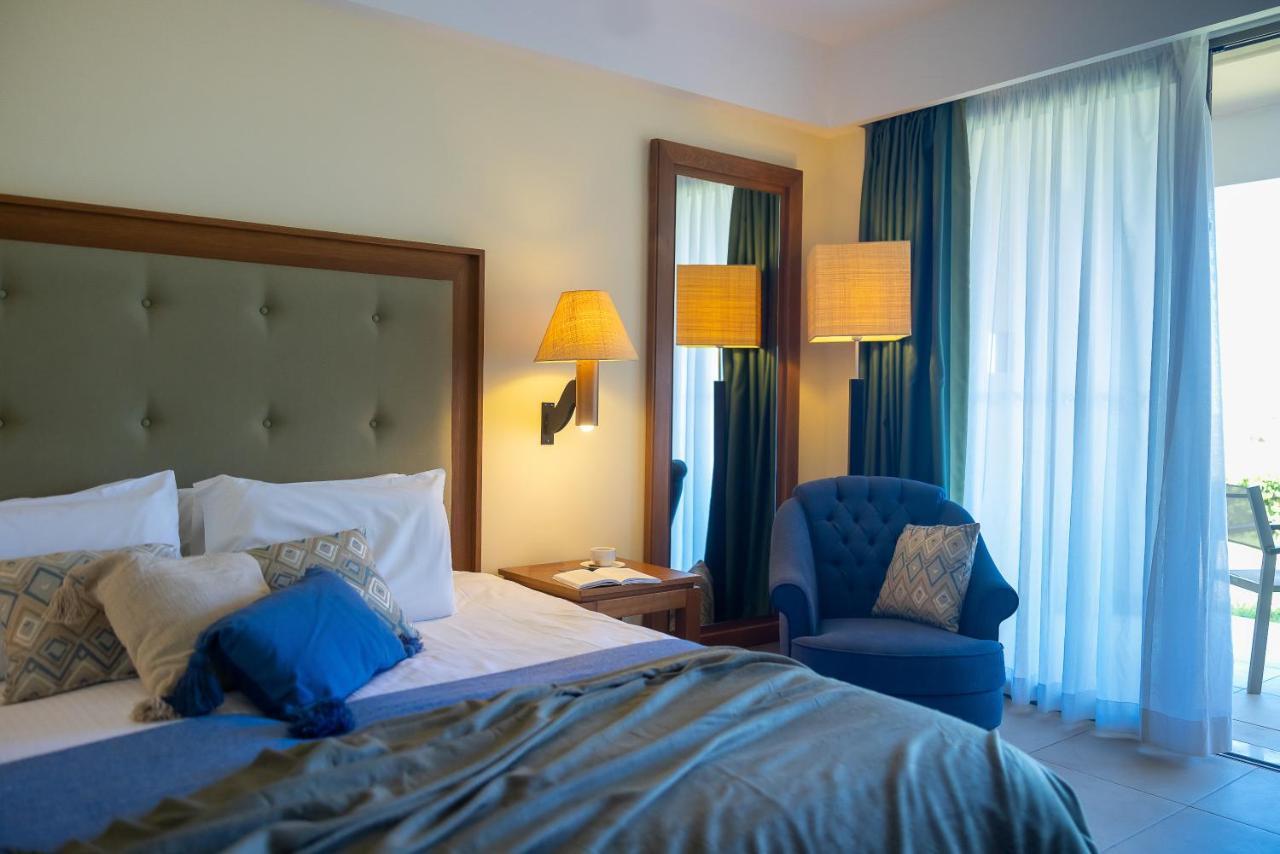 Giannoulis - Cavo Spada Luxury Sports & Leisure Resort & Spa Колимвари Екстериор снимка